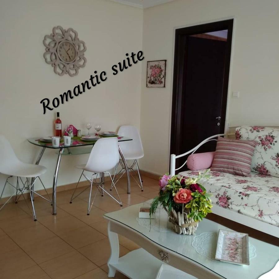 Iris Deluxe Suites 1 Kavala Oda fotoğraf