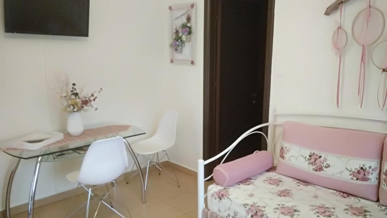 Iris Deluxe Suites 1 Kavala Dış mekan fotoğraf